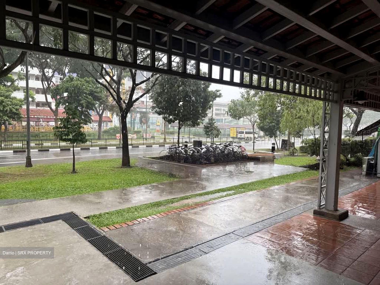 Hougang Avenue 8 (D19), Shop House #592839611